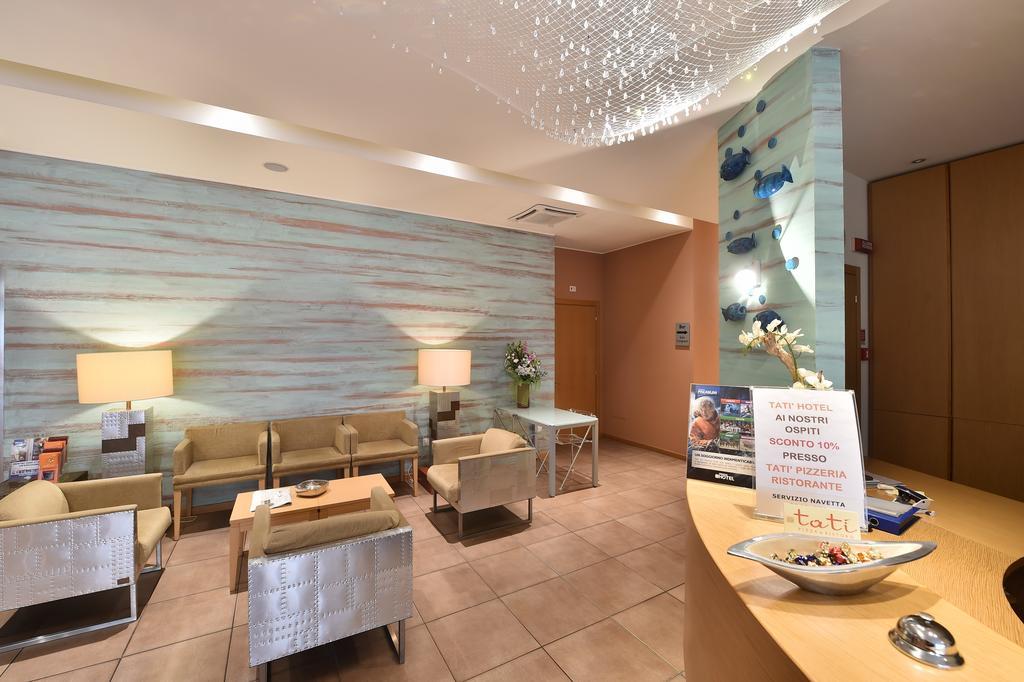 Tatì Hotel Lugo  Ngoại thất bức ảnh