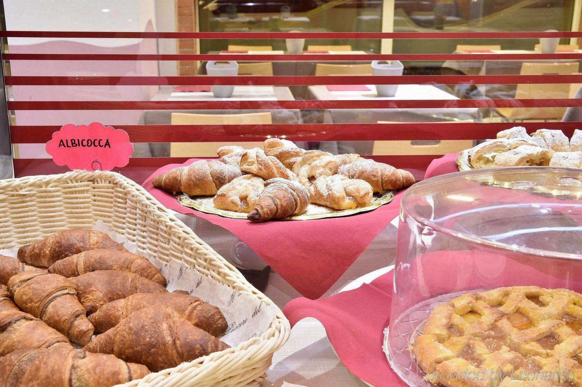 Tatì Hotel Lugo  Ngoại thất bức ảnh